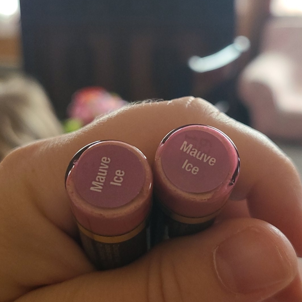 Mauve Ice